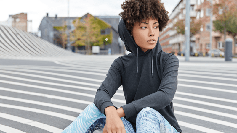 Modest top running clothes